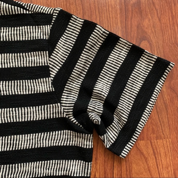 NWOT Lou & Grey Crop Relaxed Striped Top sz S - Picture 4 of 6